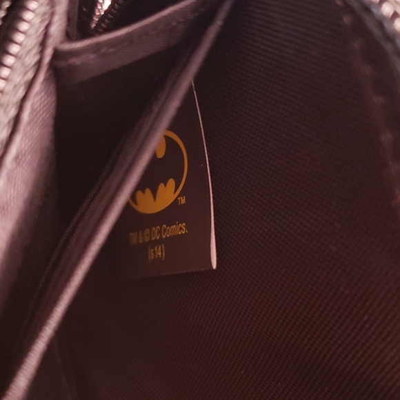 *LAST CHANCE* Batman Wallet - Picture 5 of 7